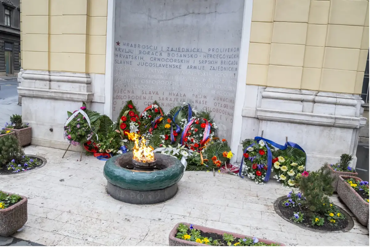 Sonsuz Ateş (Vjecna Vatra)